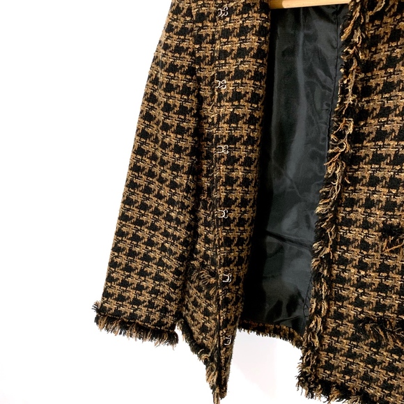 Brown Tweed 3/4 Sleeve Blazer - Picture 3 of 8